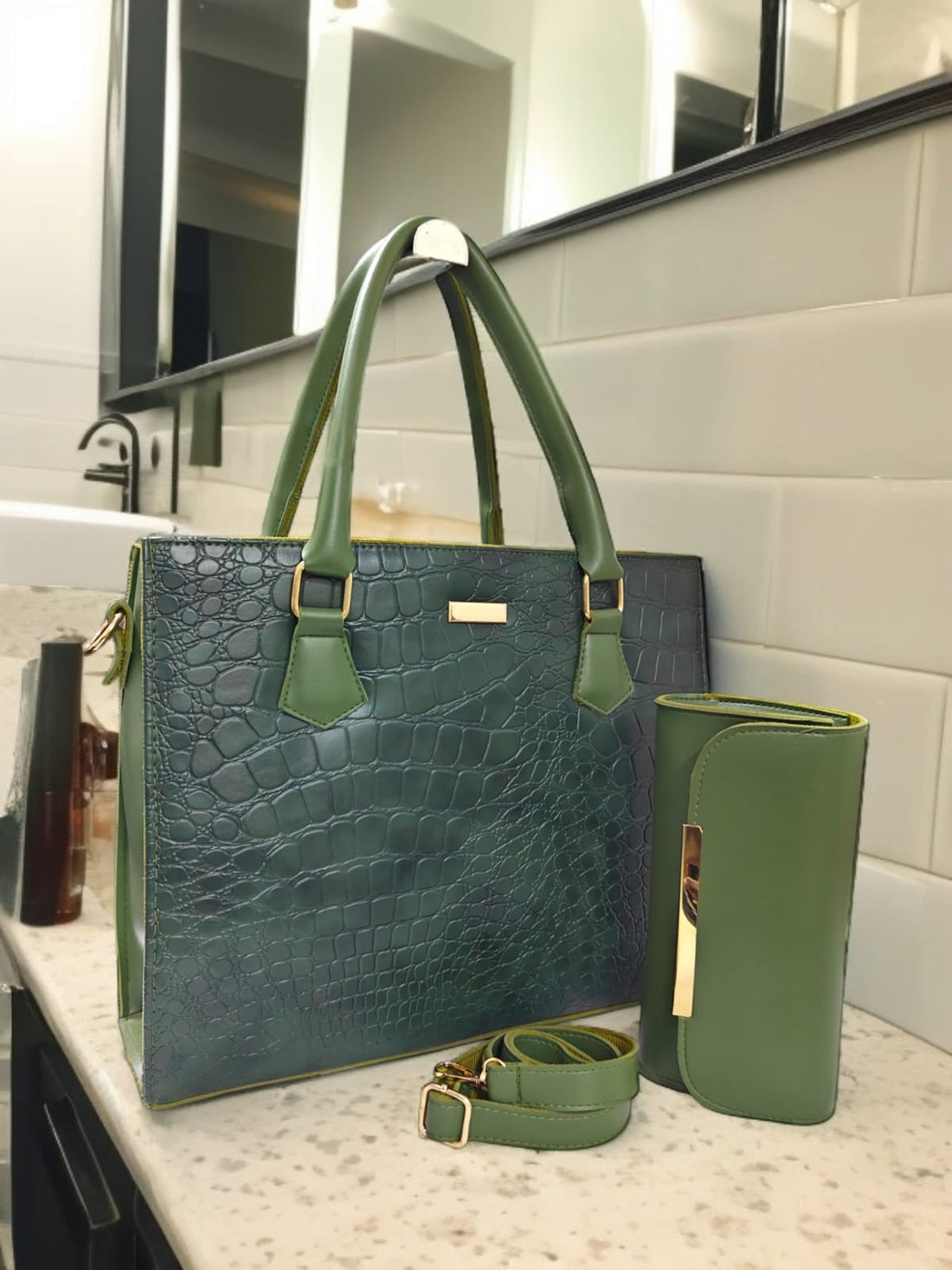Premium Black Crocodile-Texture Handbag Set (2-in-1)
